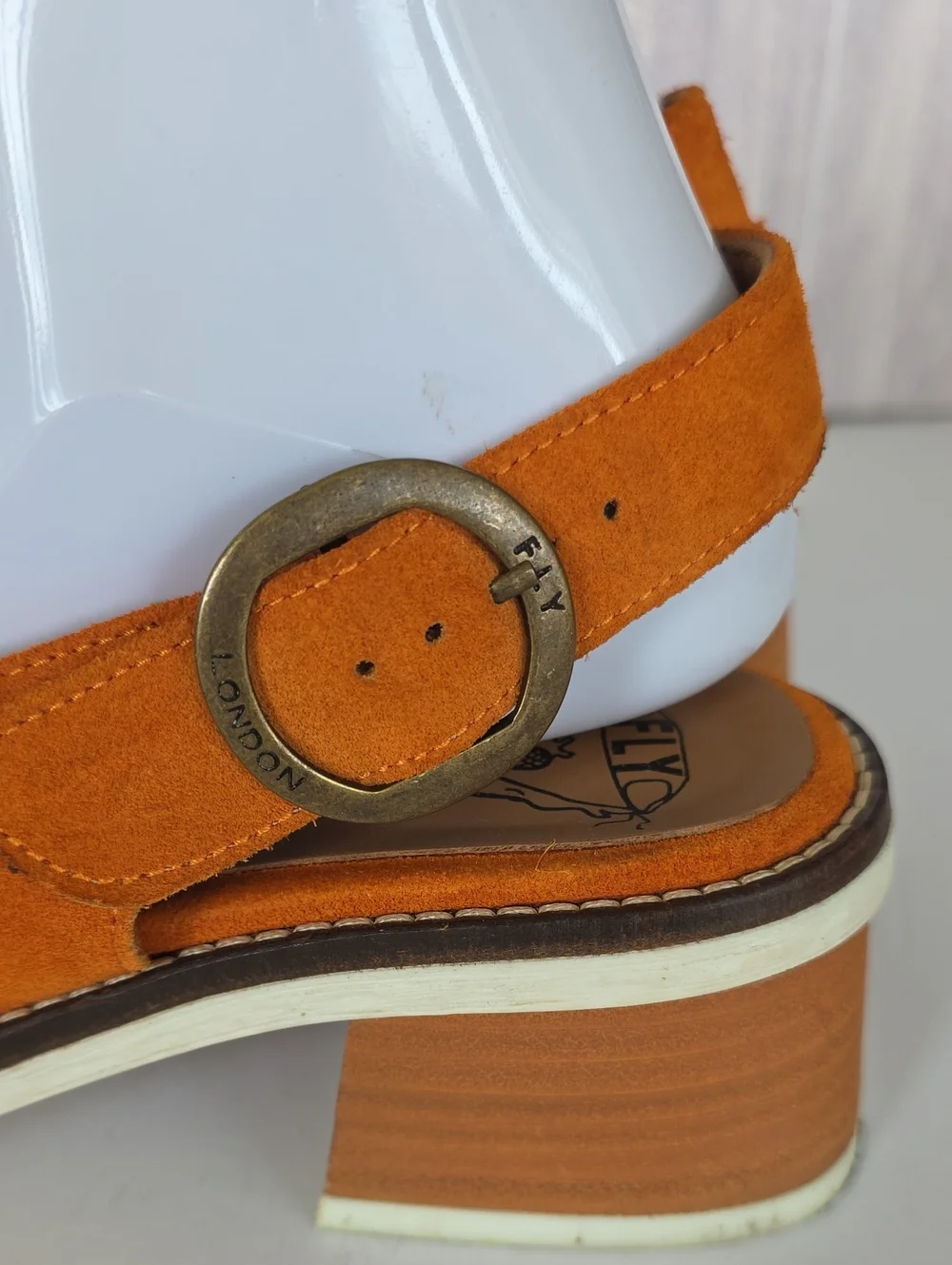 FLY London Burnt Orange Suede Mule Sandals Chunky Heel Buckle Straps Sz 38/7.5US